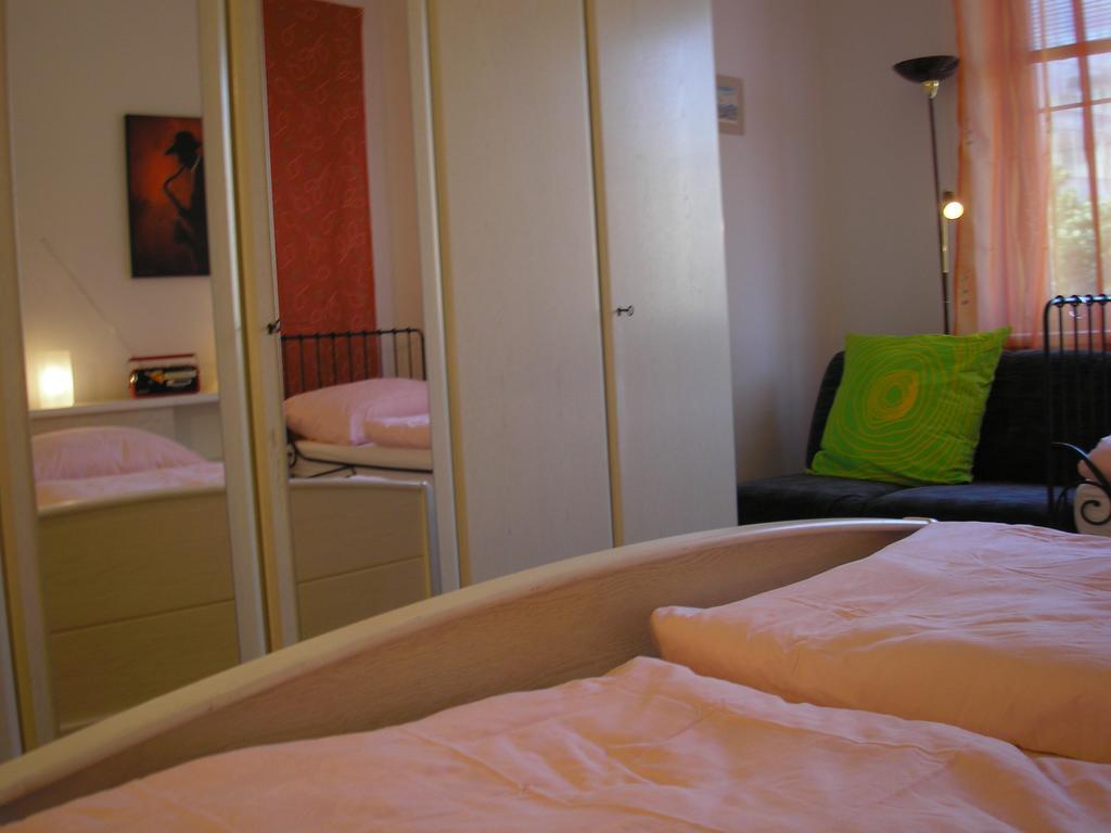 Vacation Apartment Up To 10 Bratislava Bilik gambar